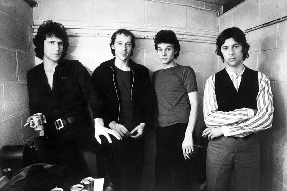 https://www.google.com/url?sa=i&url=https%3A%2F%2Fultimateclassicrock.com%2Fdire-straits-rock-hall%2F&psig=AOvVaw2DAmcqZE_7s7aKZok_AhSu&ust=1684495220945000&source=images&cd=vfe&ved=0CA4QjRxqFwoTCJDO3e_f_v4CFQAAAAAdAAAAABAD