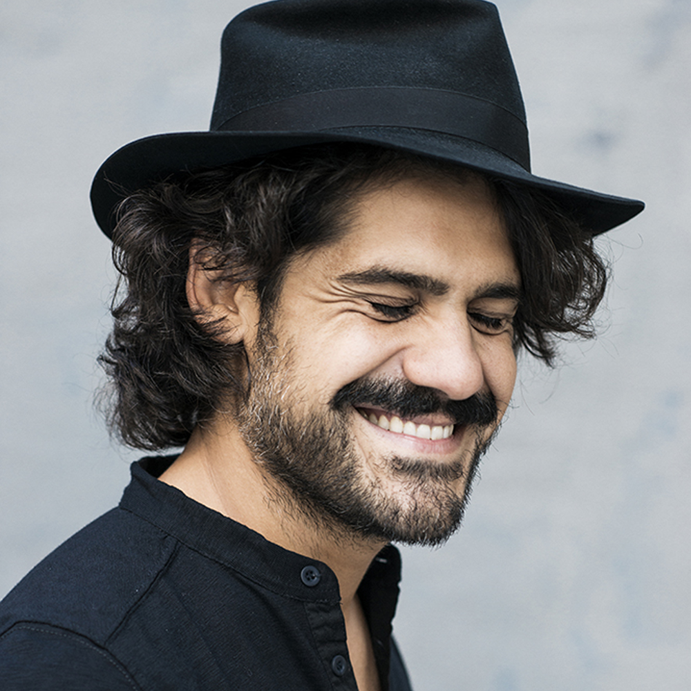 https://cloud.radiozeta.it/radio-zeta/News/Article/1000x1000/alessandro-mannarino-nuove-date-estive-gbkpj.png